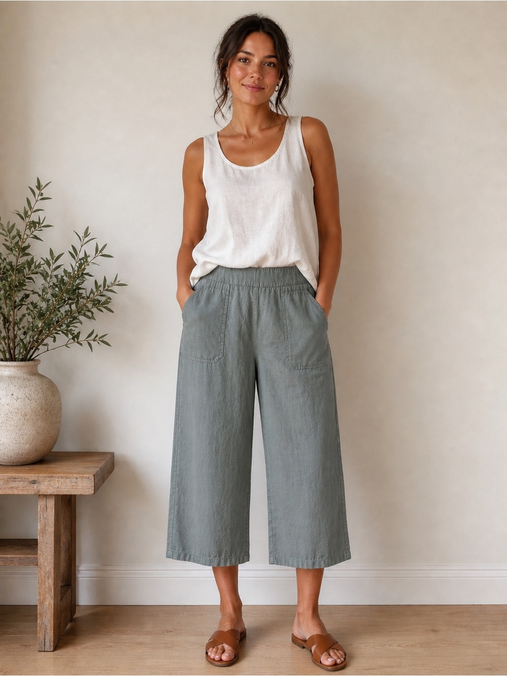 Calligraphie Cropped Linen Pants